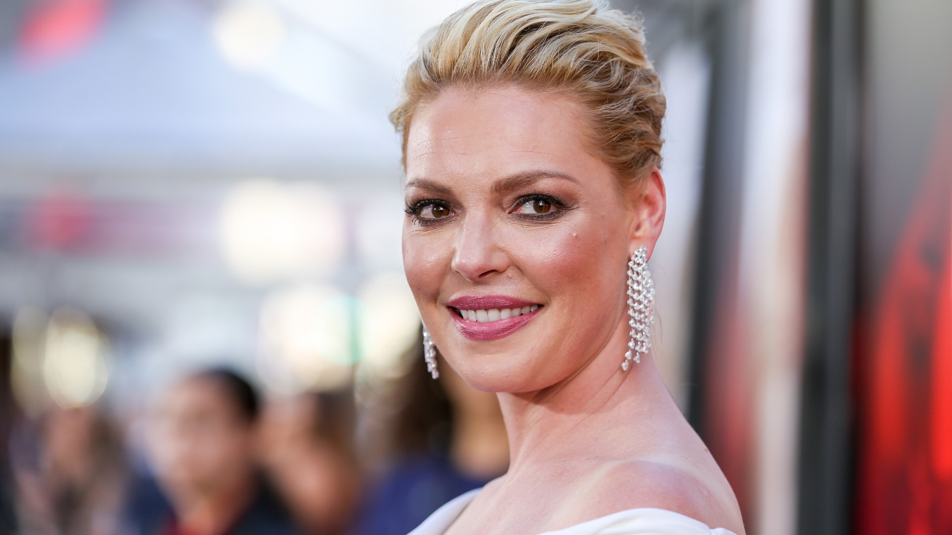 Actor Katherine Heigl attends the premiere of Warner Bros. Pictures' "Unforgettable" at TCL Chinese Theatre on April 18, 2017 in Hollywood, California