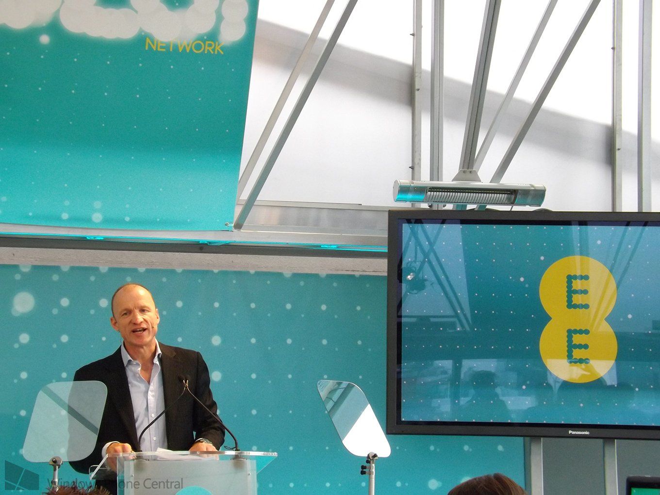 EE announces new 4G speeds and services in the UK | Windows Central