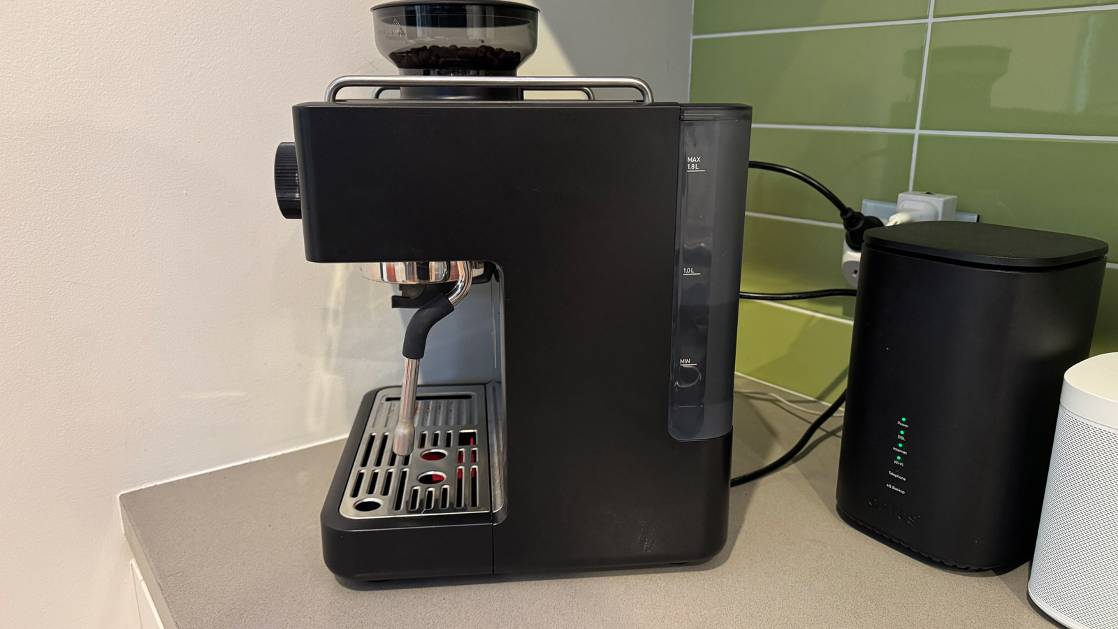 A side view of the Sunbeam Origins Classic Espresso Machine