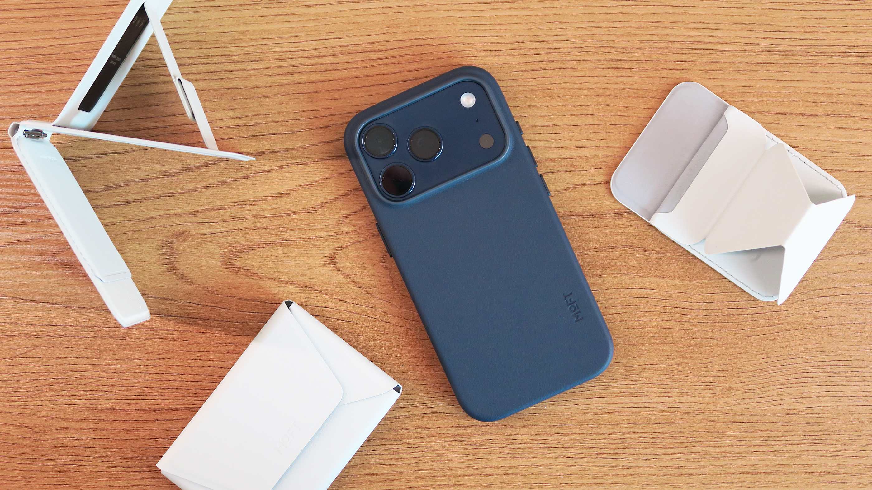 iPhone 17 series case roundup Moft hero