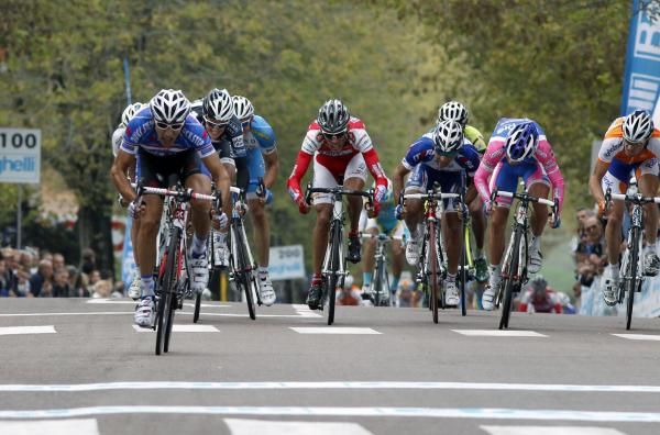 Dario Cataldo (Quick Step) had the power and speed on the tough finish