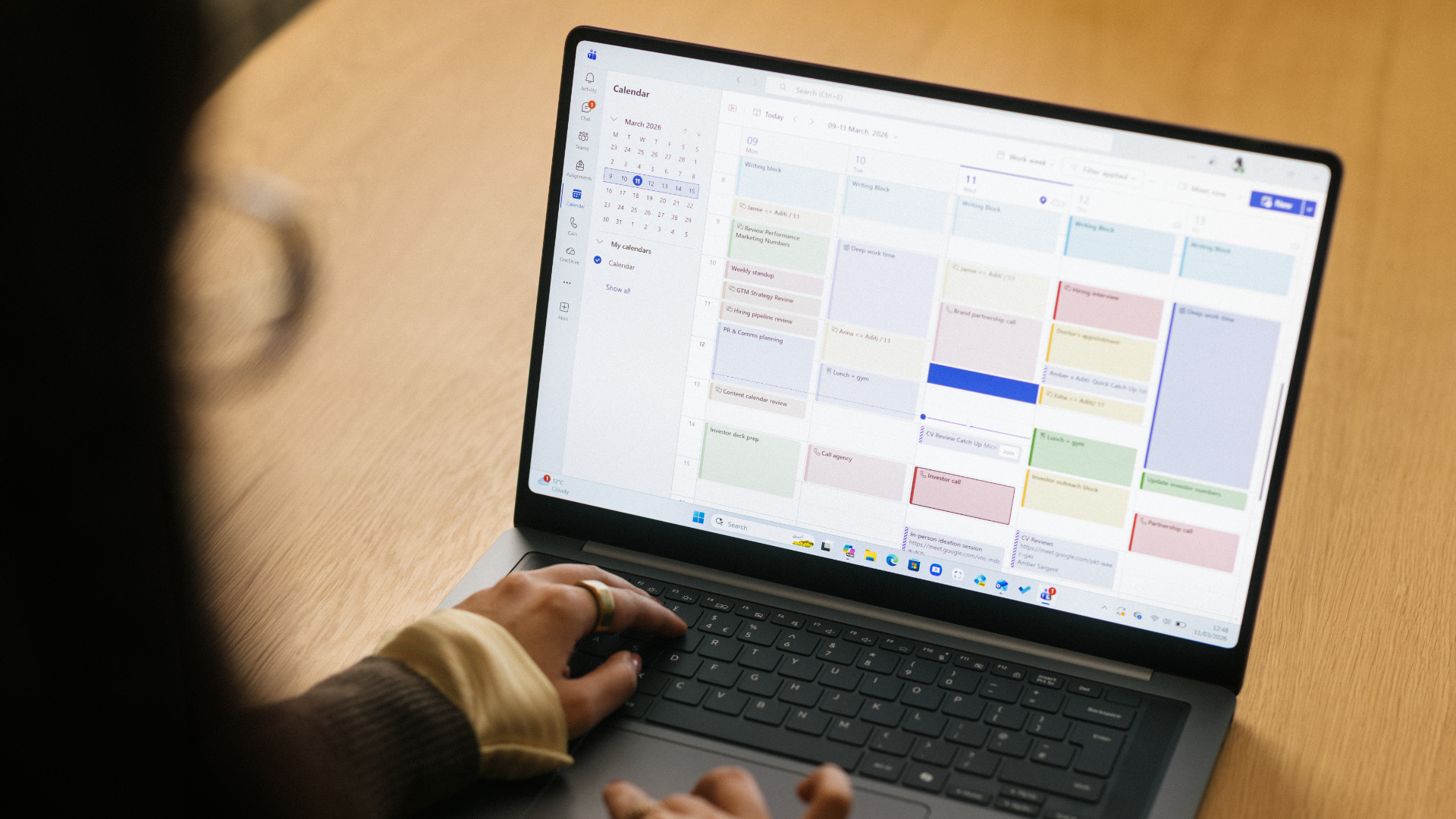 Samsung Galaxy Book6 Pro