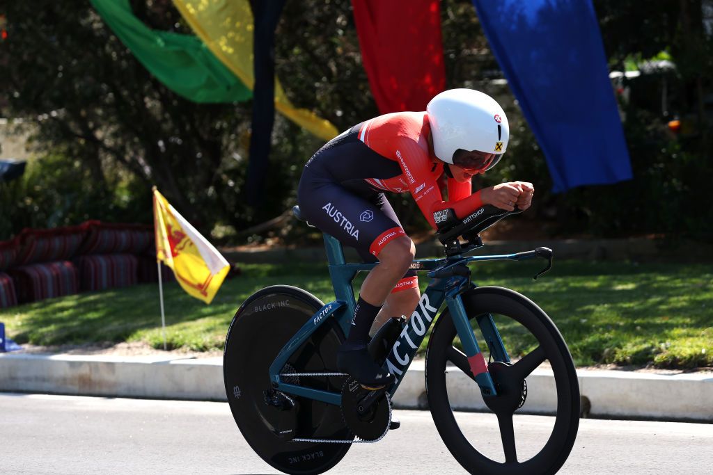 WOLLONGONG AUSTRALIA SEPTEMBER 18 Anna Kiesenhofer of Austria sprints during the 95th UCI Road World Championships 2022 Women Individual Time Trial a 342km individual time trial race from Wollongong to Wollongong Wollongong2022 on September 18 2022 in Wollongong Australia Photo by Con ChronisGetty Images