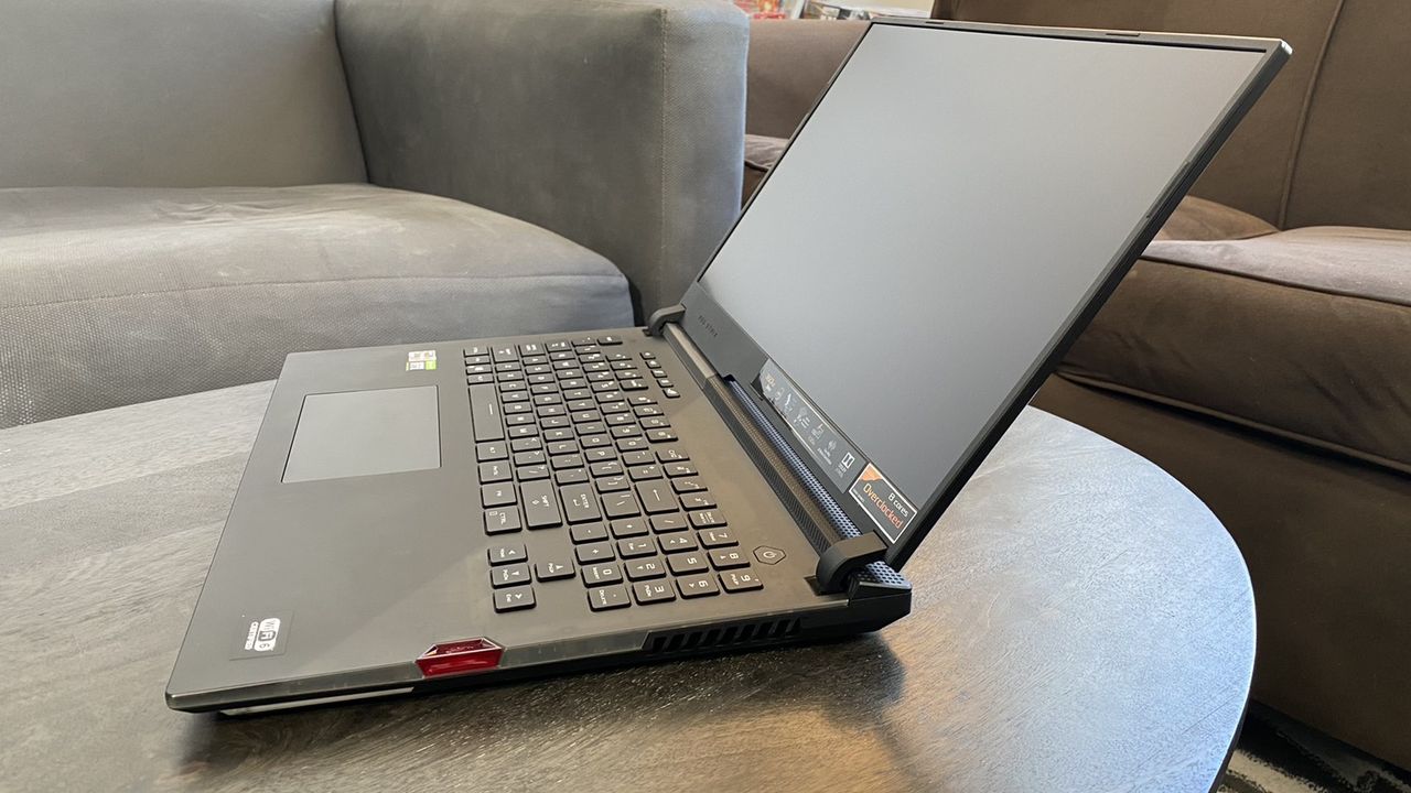 Asus ROG Strix Scar 17 G733