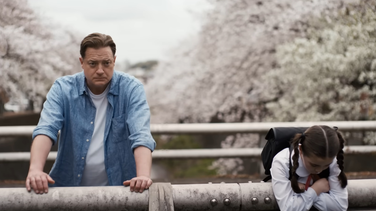 ブレンダン・フレイザーとシャノン・マヒナ・ゴーマン『レンタル・ファミリー』