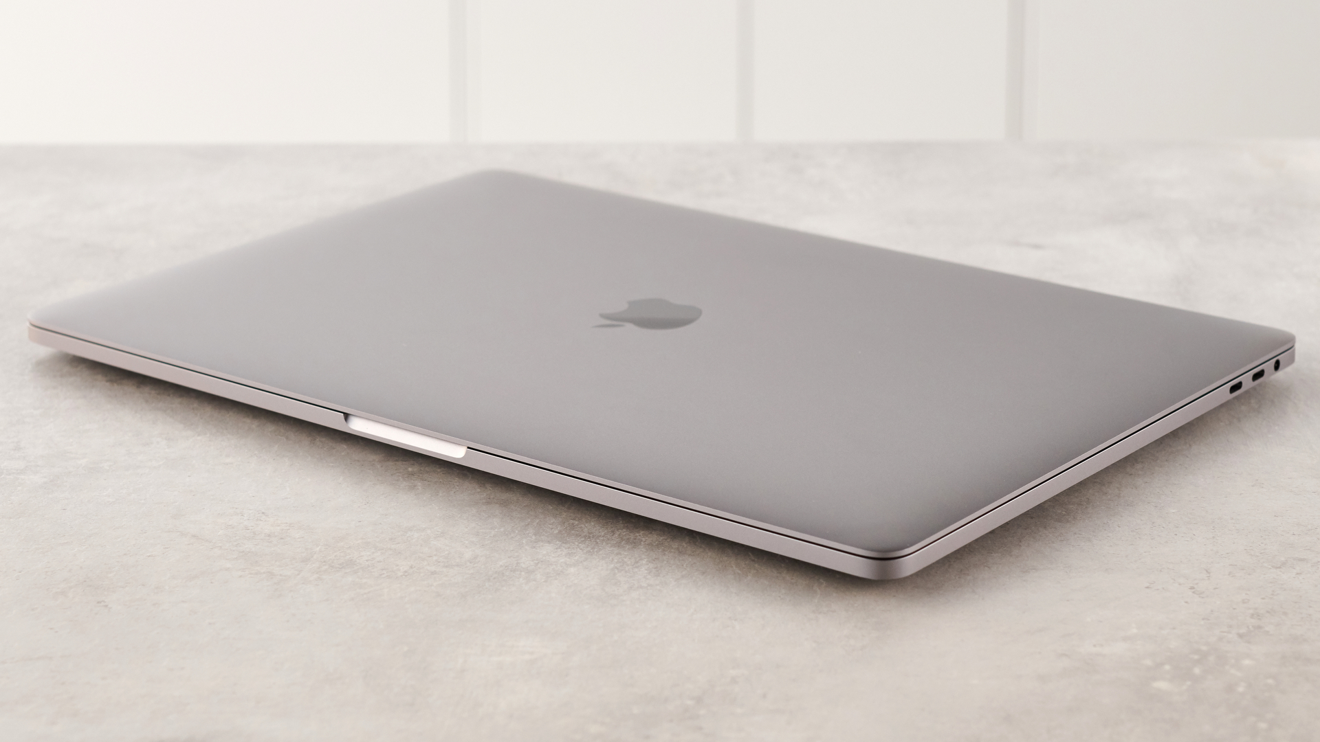 MacBook Pro (15-inch, 2019)