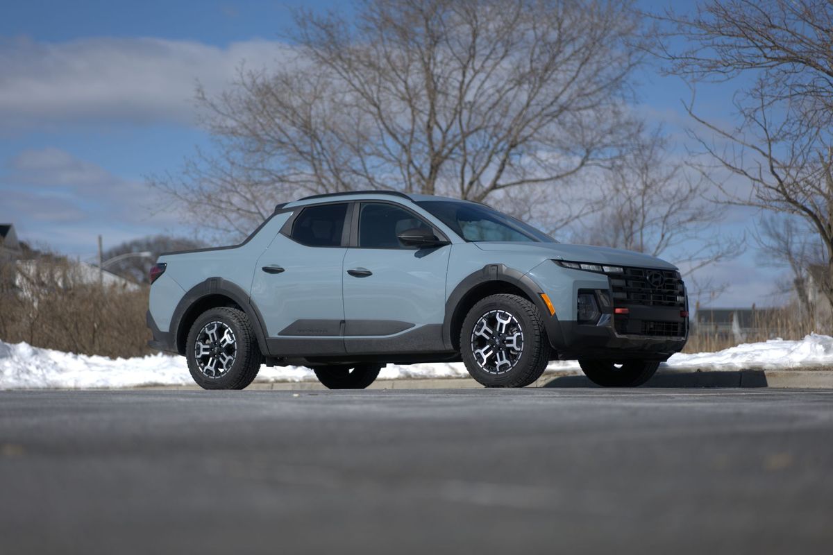 Hyundai Santa Cruz - Google Gemini vs human