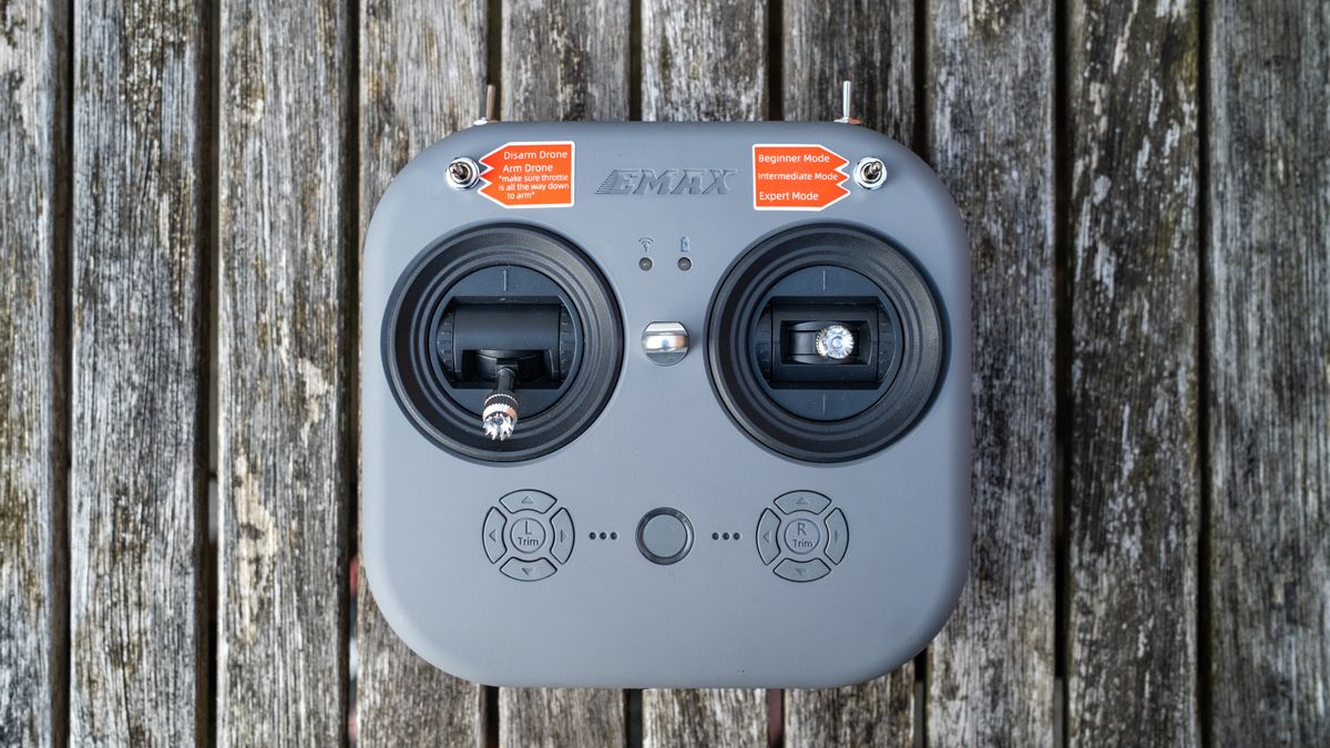 Emax Tinyhawk III Plus Freestyle RTF Kit review: a true FPV star for ...