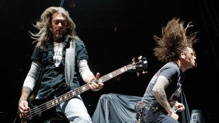 Rex Brown and Phil Anselmo onstage