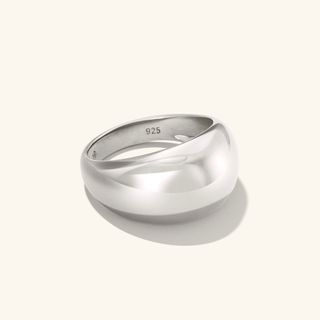 oxA9idKxHDES5BCYxGpfUQ-320-80 5 ملابس عشاء صيفية غير رسمية سأعيدها هذا الصيف