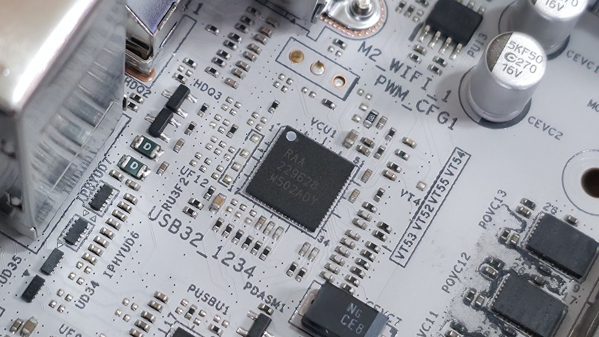 ASRock X870E Challenger Wifi