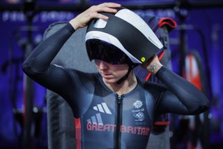 Elinor Barker at the Paris velodrome