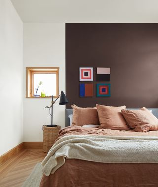 brown bedroom with terracotta