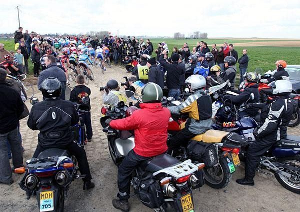 It was complete chaos on the course.