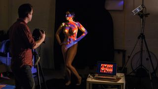 Home photography ideas: Creative nude lighting with a projector