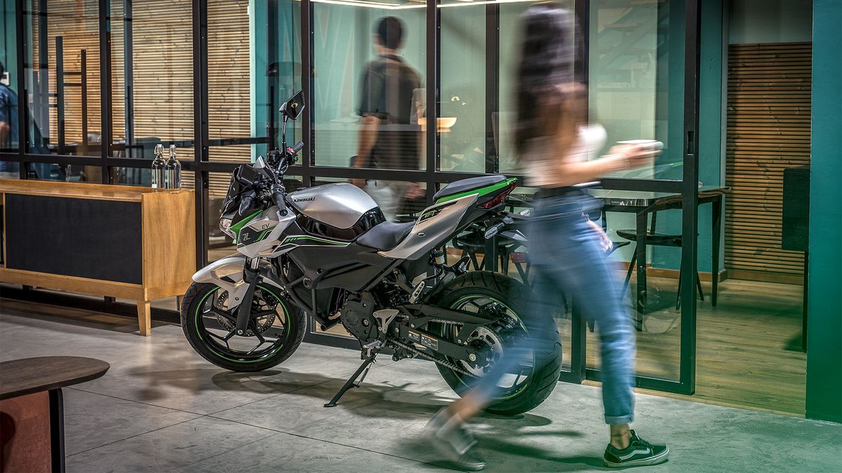 Kawasaki launches its first electric Ninja in the US – and it's the ...