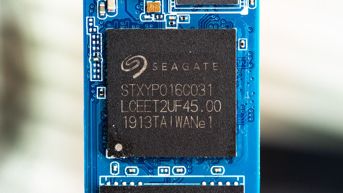 Seagate FireCuda 510 M.2 NVMe SSD Review: One Expensive Fish