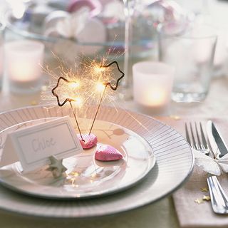 sparkly christmas table setting