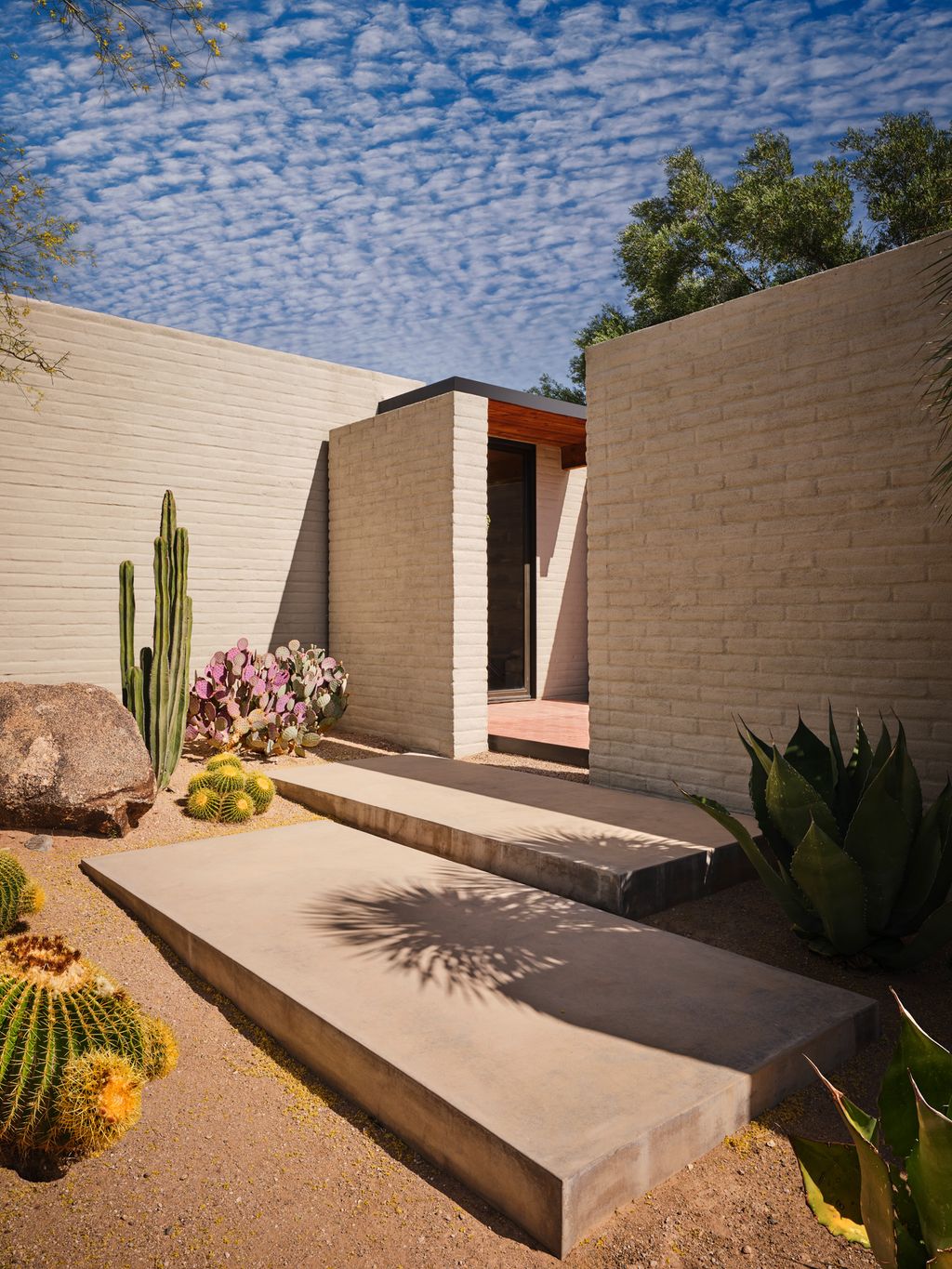 Discover Scott Pask’s Arizona Retreat | Wallpaper