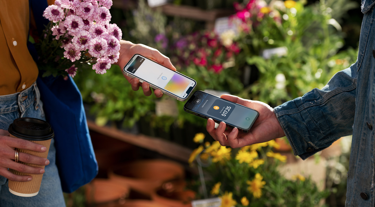 Apple iPhone accepting a contactless payment