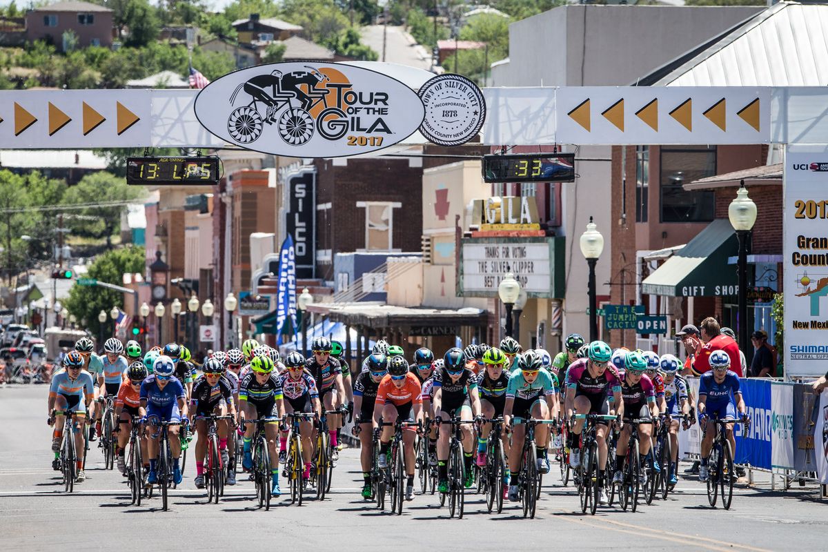 Liza Rachetto (Hagens Berman) setting tempo on the front of the group durng stage 4 at Tour of the Gila