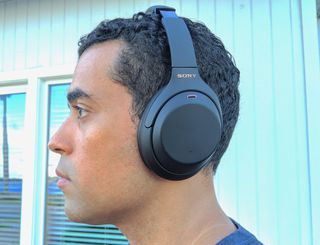 Sony WH-1000xM4 vs. WH-1000xM3