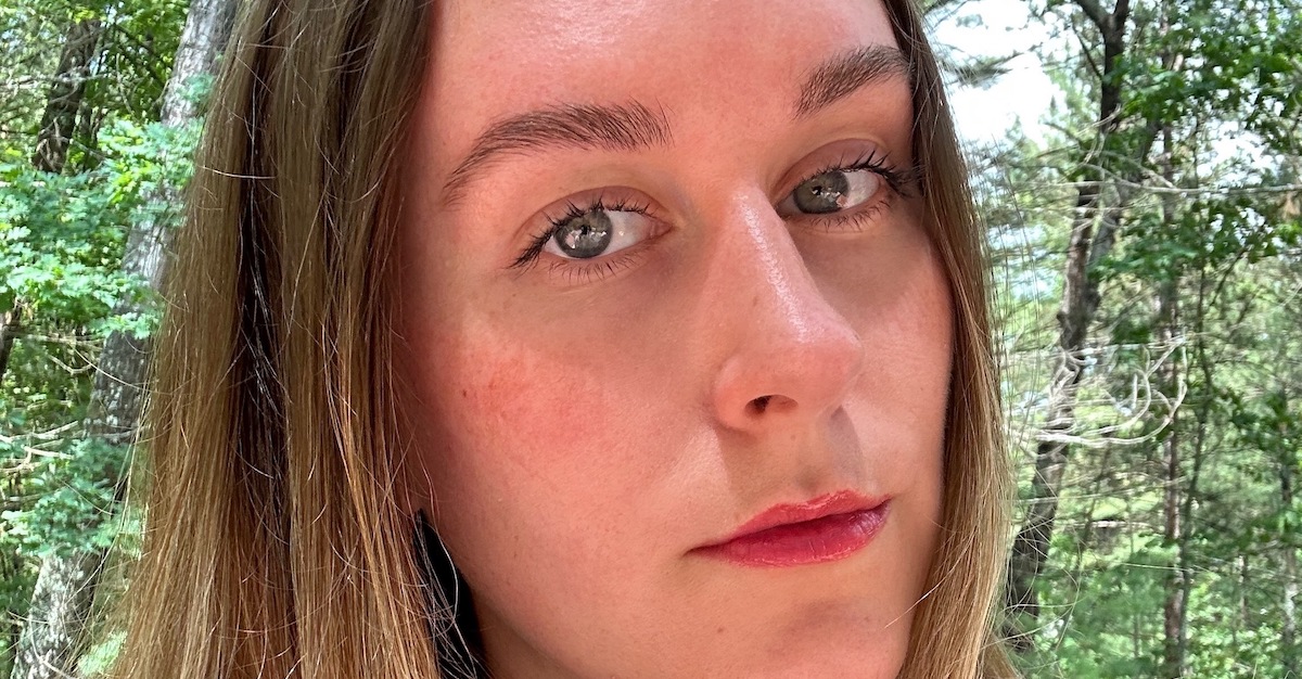 This Chic French Lip Stain Is My New Summer Makeup Staple