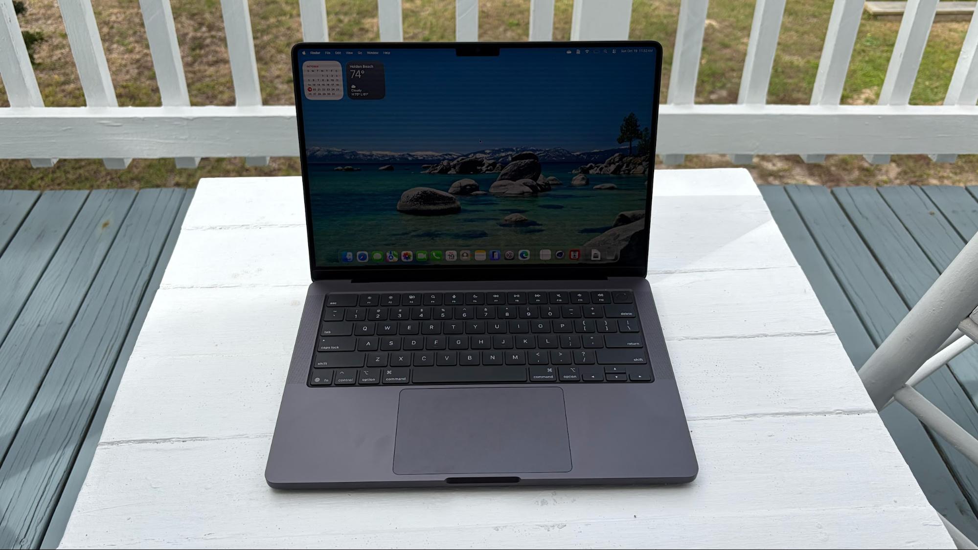 Apple MacBook Pro (14-inch, M5)