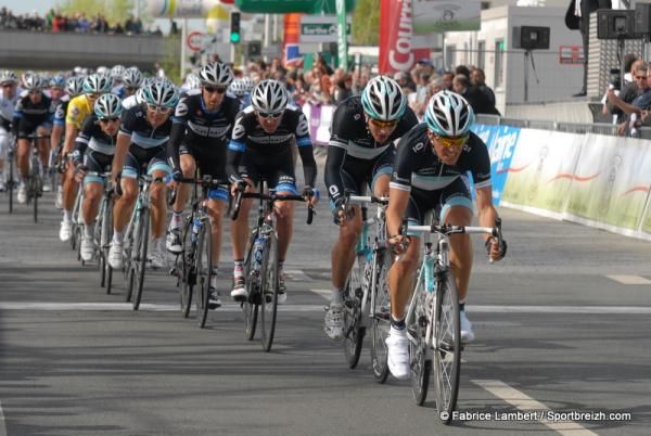 Leopard Trek and Garmin-Cervelo on the finishing circuit