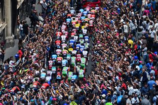 The 2018 Giro d'Italia leaves Catania