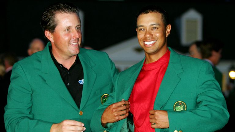 tiger woods and phil mickelson at 2005 masters
