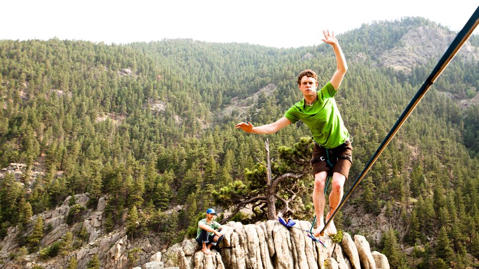 What is slacklining? Advnture