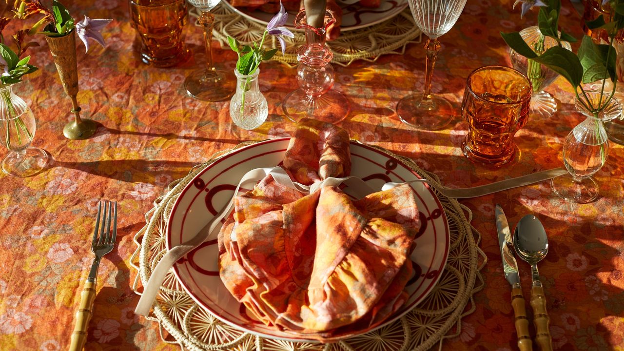  a vibrant orange tablescape design 