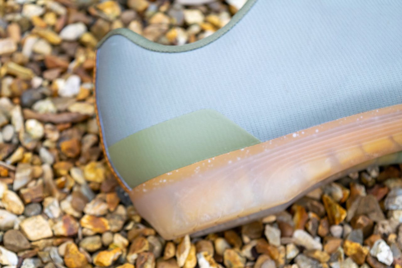 Fizik Tempo Beat cycling shoes on some gravel
