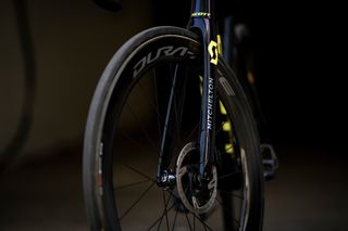 The new Addict is only available with disc brakes