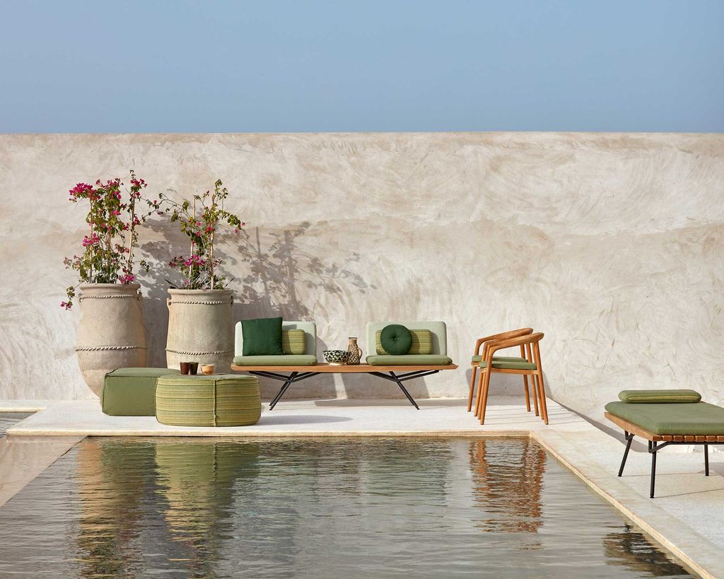 Pool patio ideas: 14 looks for chic poolside spaces | Gardeningetc