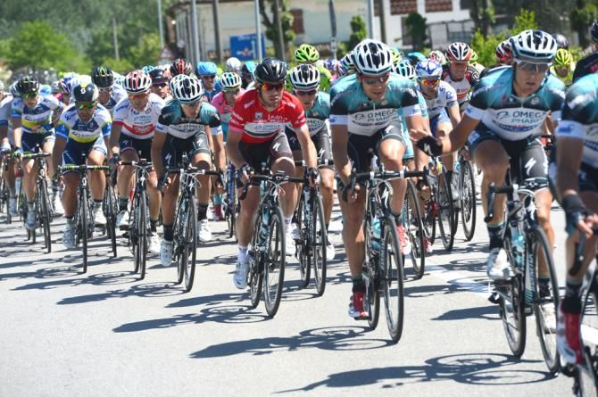 Omega Pharma QuickStep look after Cavendish