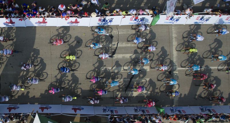 Action from stage 5 at the 2015 Tour of Hainan