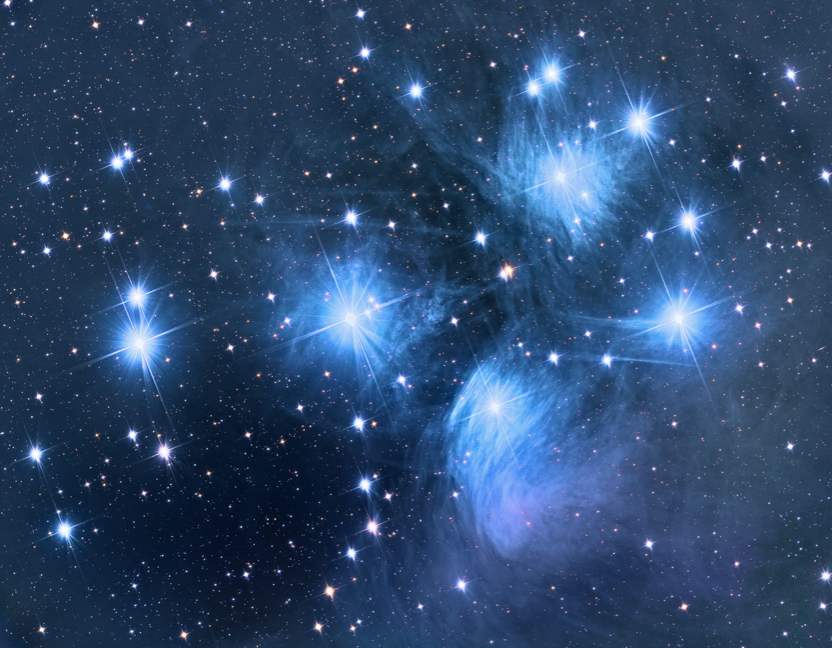 Hot Blue Stars of Pleiades Sparkle in Spectacular Photo | Space