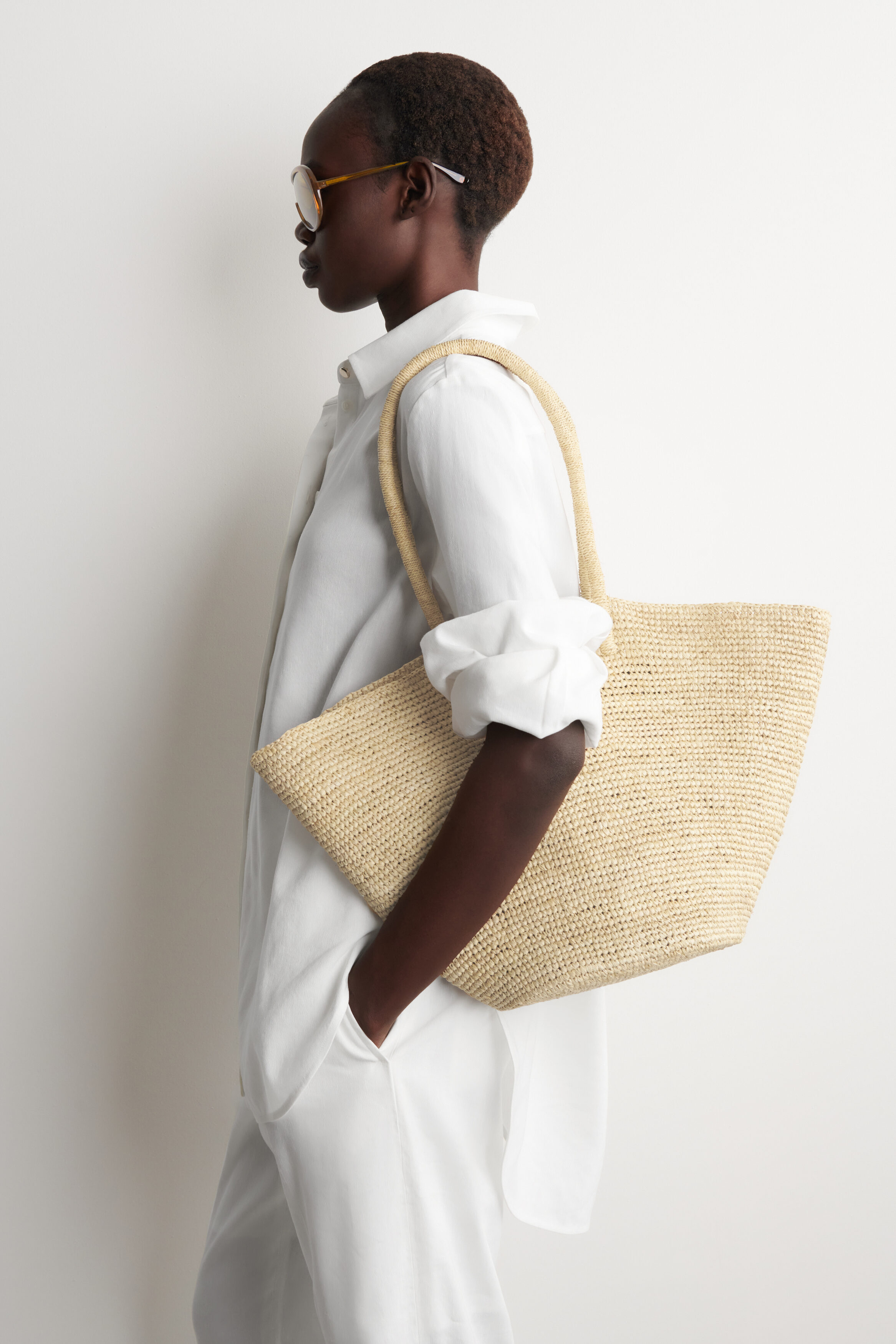 Hand-Knitted Market Tote - Straw