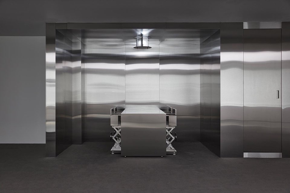 Niceworkshop stainless steel interior