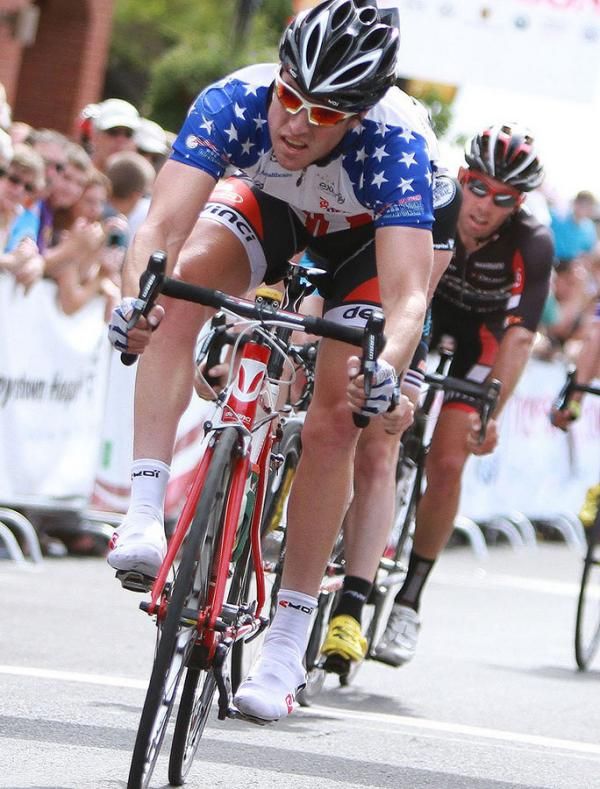 US National Champion; Adam Farabaugh (Ekoi.com/Gaspesien) wins the field sprint.