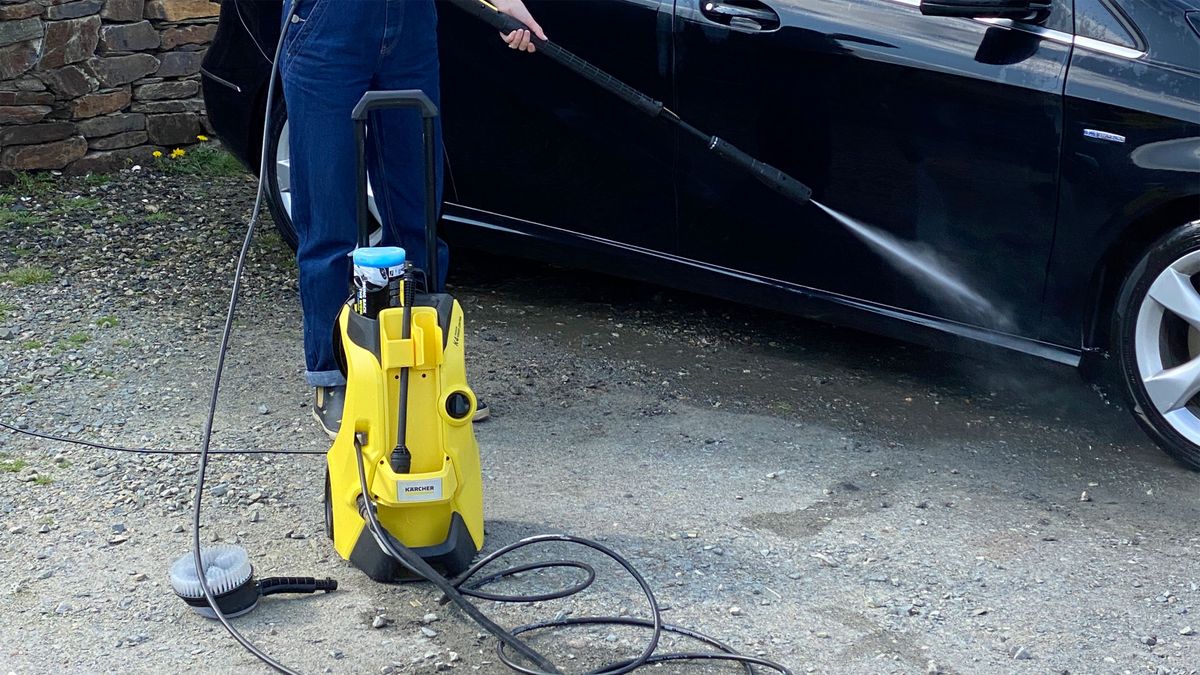Karcher K4 Pressure Washer Review review - Motor Boat & Yachting