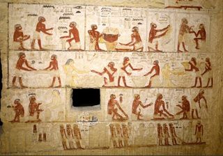 More paintings found in the tomb at Saqqara.