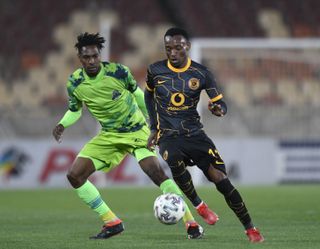 Khama Billiat challenged by Amanda Nkili 