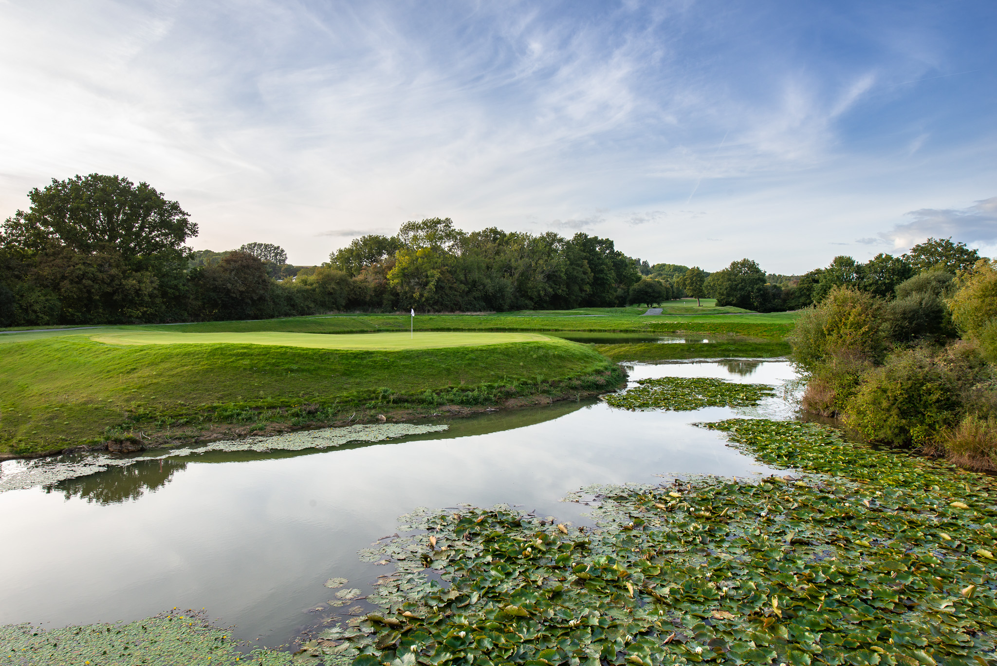 The 5th hole at Mad Swans in the South Downs