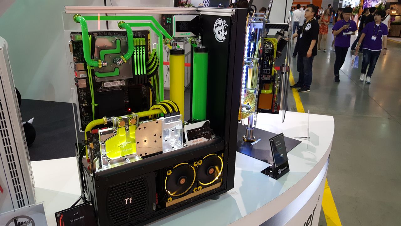 Computex 2016 case mod