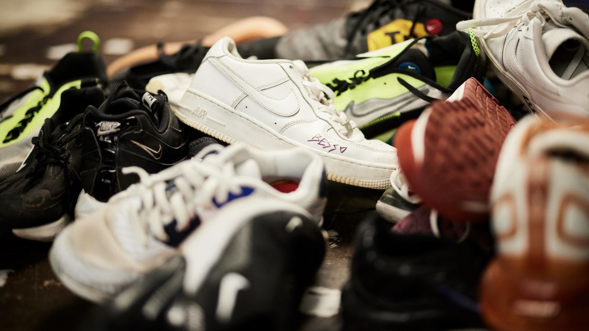 must have nike trainers
