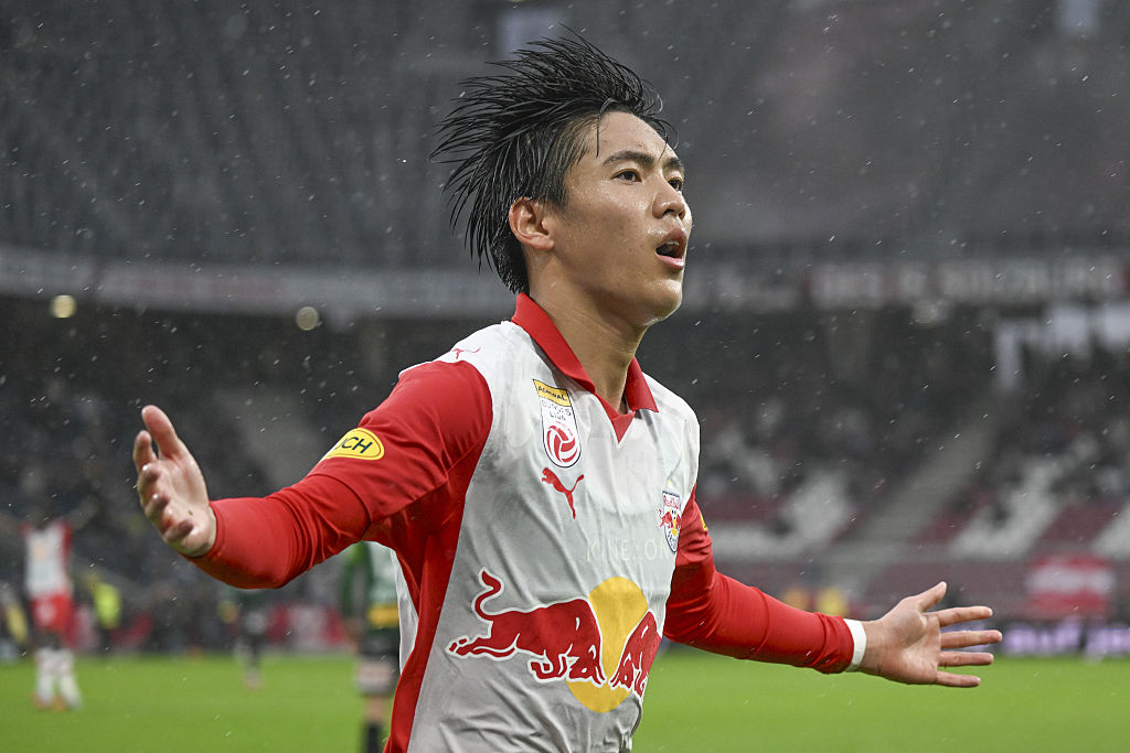 SALZBURG, AUSTRIA - NOVEMBER 2: Sota Kitano of Salzburg celebrates his goal to make it 2:1 during the Admiral Bundesliga match between FC Red Bull Salzburg and SV Oberbank Ried at Red Bull Arena on November 2, 2025 in Salzburg, Austria. (Photo by Hans Peter Lottermoser/SEPA.Media /Getty Images)