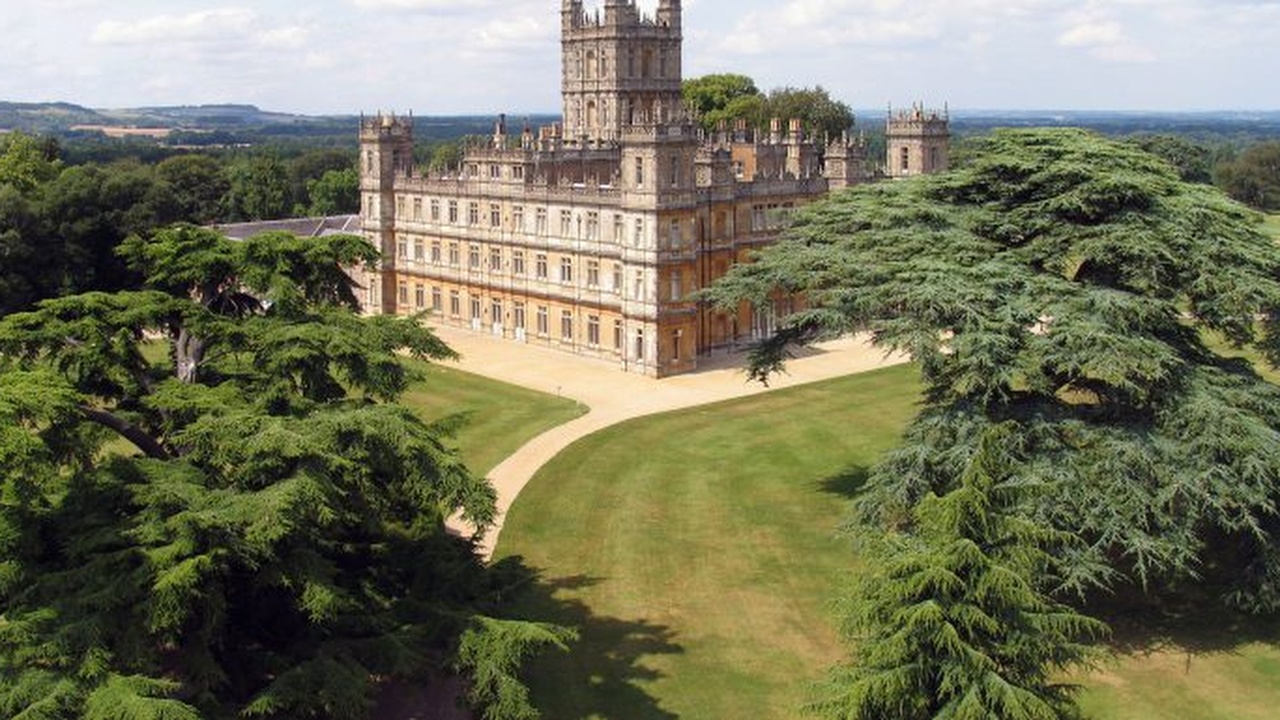 An ariel shot of Highclere Castle, the primary filming location for Downton Abbey